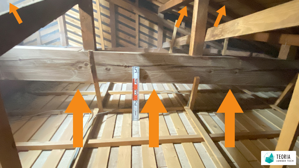 無断熱や低断熱の天井は暖めた空気を逃がしてしまい底冷えにつながる
